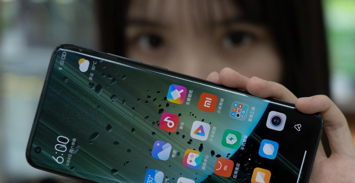 三星note20u挖孔壁纸,三星note10+壁纸挖孔 三星note20u品控出问题?网友:标准版不如同价位find x2 pro
