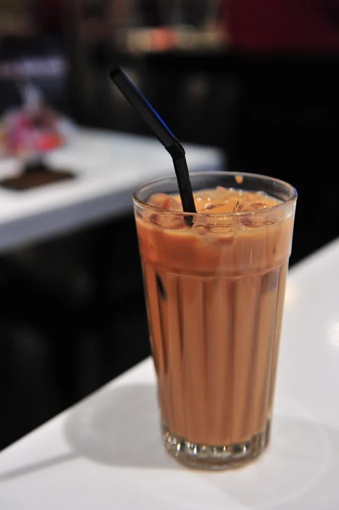 逆行四十日，香港摄记的武汉故事