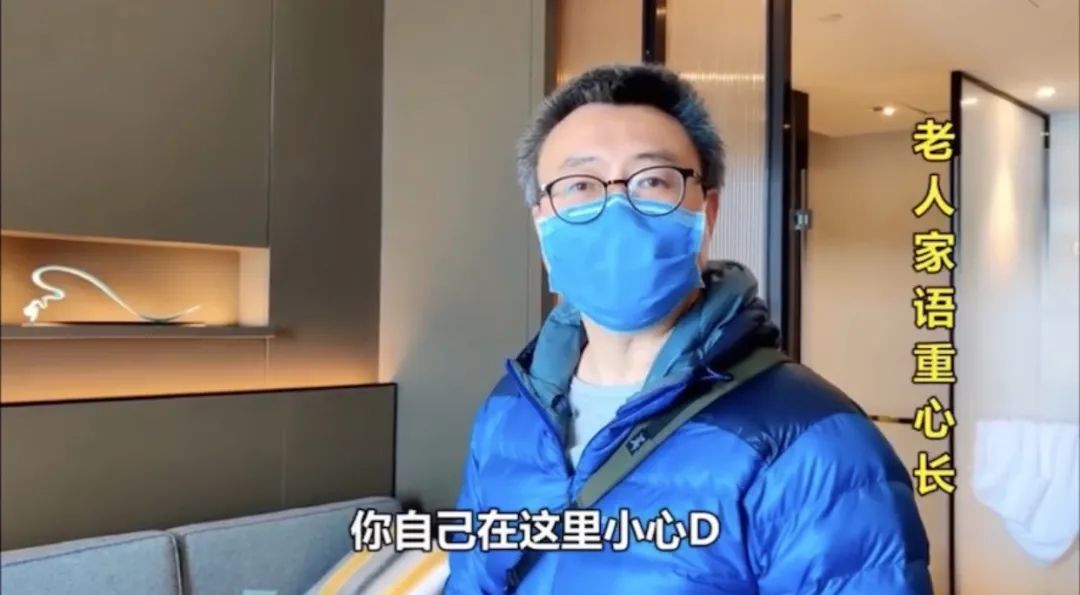 逆行四十日，香港摄记的武汉故事