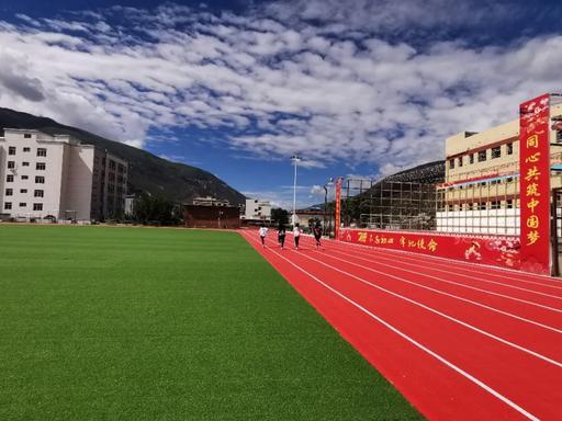 四川省巴塘中学2020届毕业生中考体育考试如约举行__凤凰网