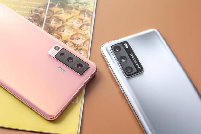 华为p40也逃不过"优胜劣汰"原则,vivo x50大优势强势上位