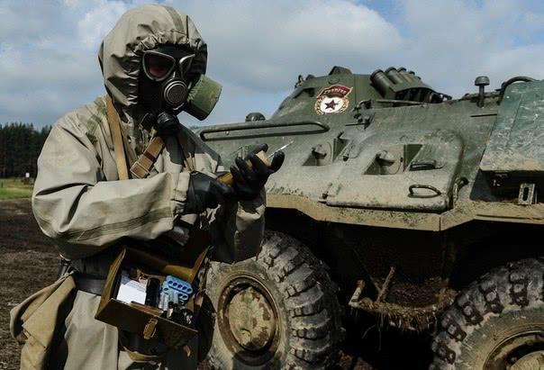 俄军将抽调核生化部队抗击疫情,携带军用特种防护装备