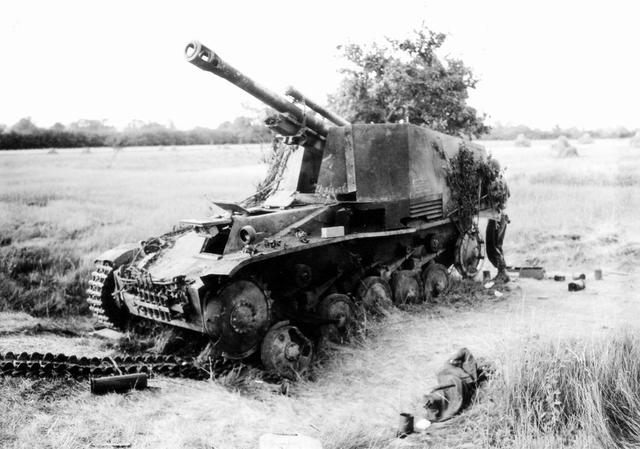 铁十字麾下最凶猛的火炮之一,德军"野蜂"自行火炮大揭秘