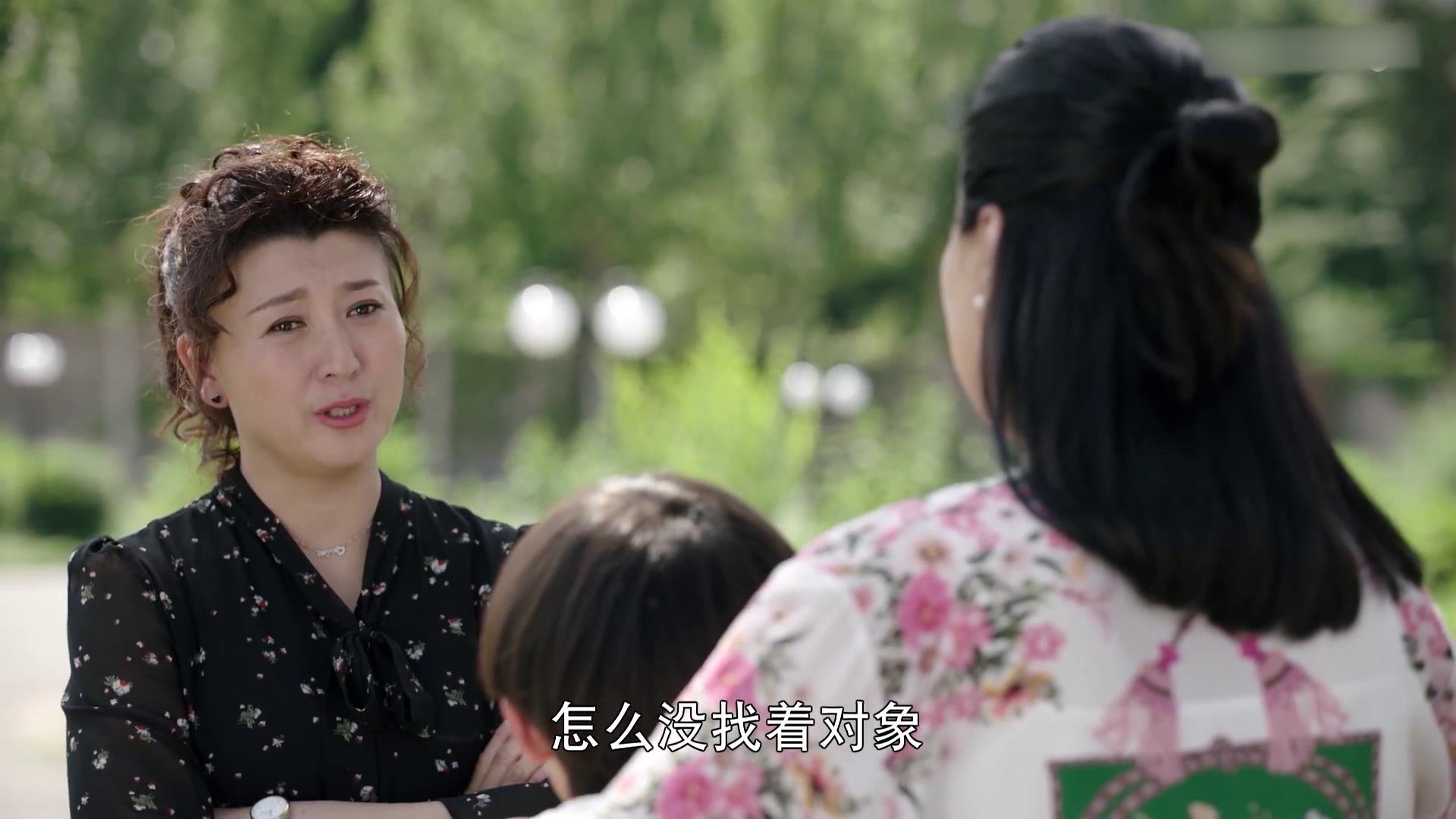 刘老根3:大胖竟能单手提溜男人,难怪二柱子忘不了温柔的山杏
