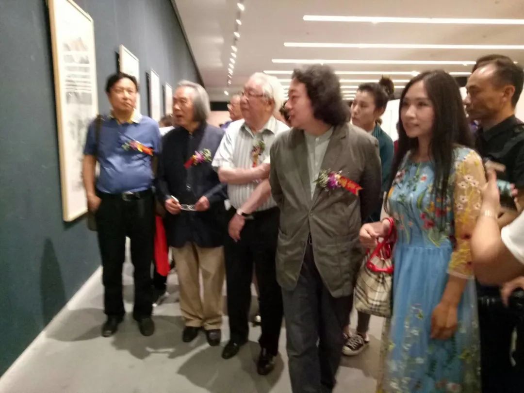 艺术家王紫萱简介及作品欣赏