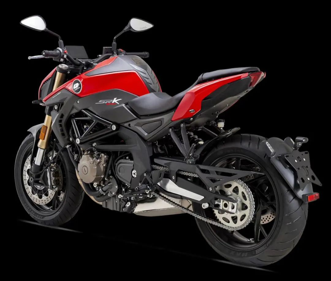 49999元,钱江qjmotor追600发布,简直就是国产"z600"