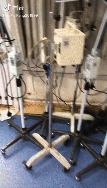 “我敢拿命保护你，你还怕什么”抖音上的白衣天使