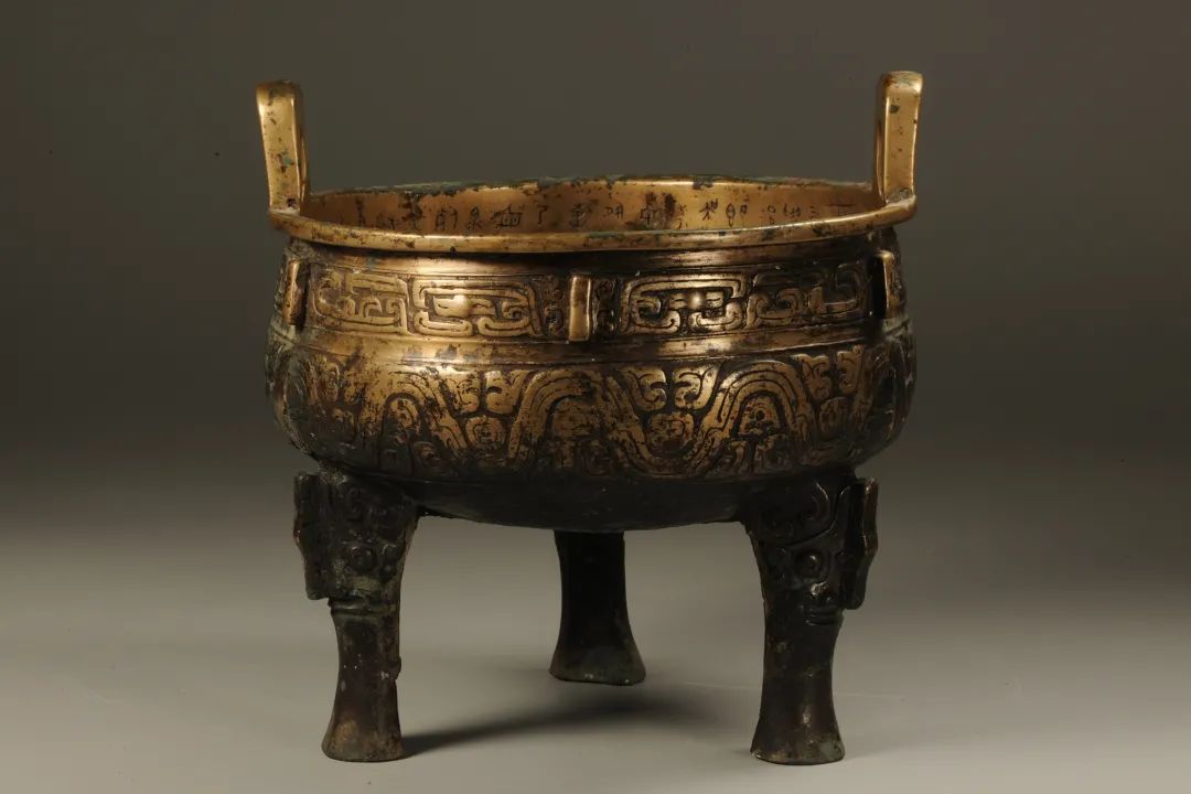 见证最早的"中国:何尊等宝鸡出土青铜重器在国博展出