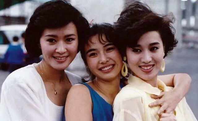 80,90年代的中国:最诚恳,最温柔,还有向阳般的坚韧