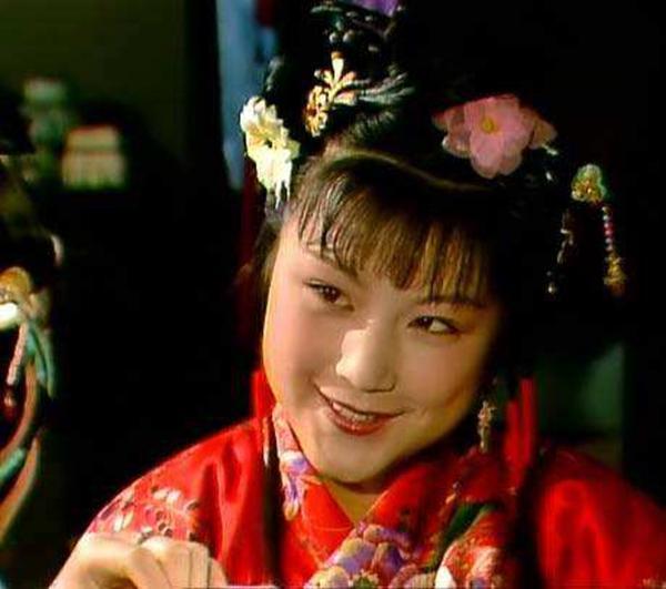 87版《红楼梦》之史湘云剧照:出身豪门,也被豪门所误