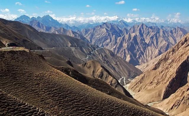 如果可以，一定要去新疆走一走，体会它的千种风情，万种风光（最新发布）