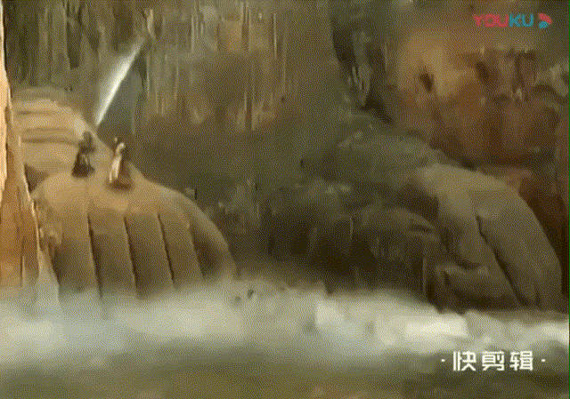 《风云雄霸天下》承载着多少人的记忆,游乐山大佛满满