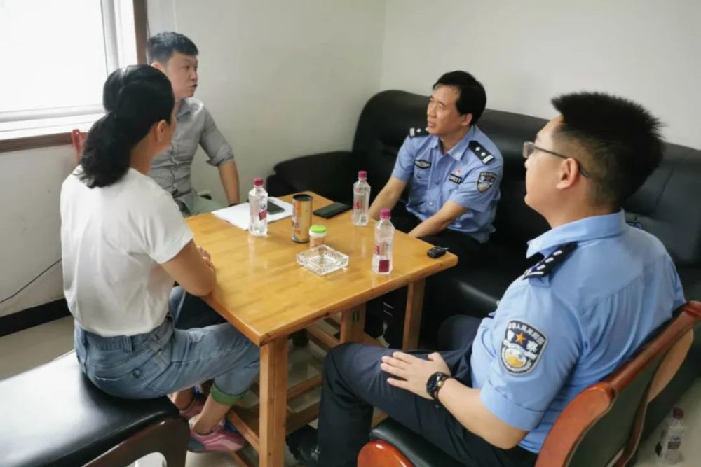 武陵公安党委委员副局长魏章利谈新时代县域警务