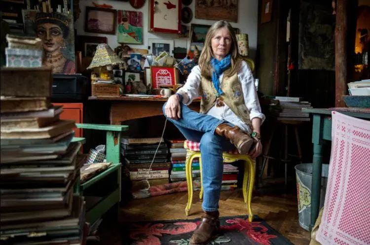 人人都在断舍离,只有我离不开旧物