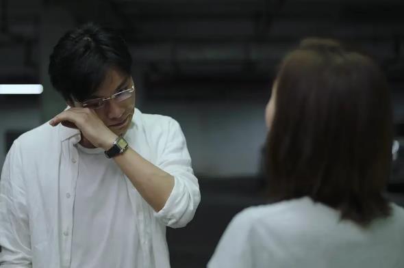 隐秘的角落之谢顶男张东升可恨之人也有可怜之处