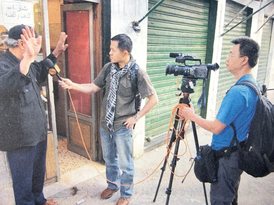 逆行四十日，香港摄记的武汉故事