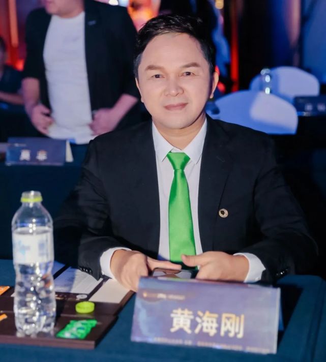 众星璀璨:2020"优之蜜源"第三届跨界时尚之夜圆满落幕!