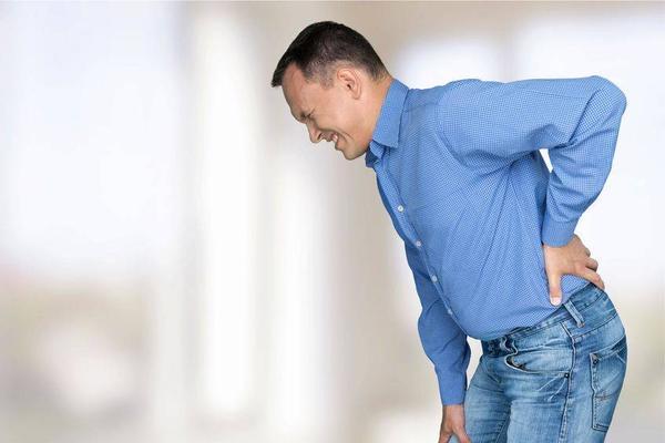 腰酸背痛就是肾虚?不一定,也可能是这5种问题,别大意