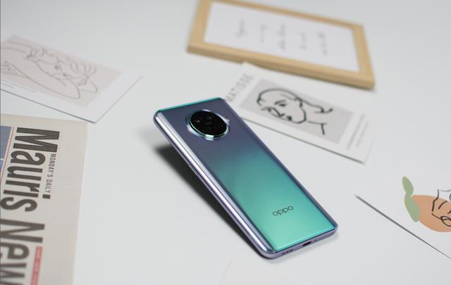oppoAce2,oppoace2三颜色实拍图 3999元起!oppo ace2极光银火热开卖,搭载骁龙865 双闪充来袭