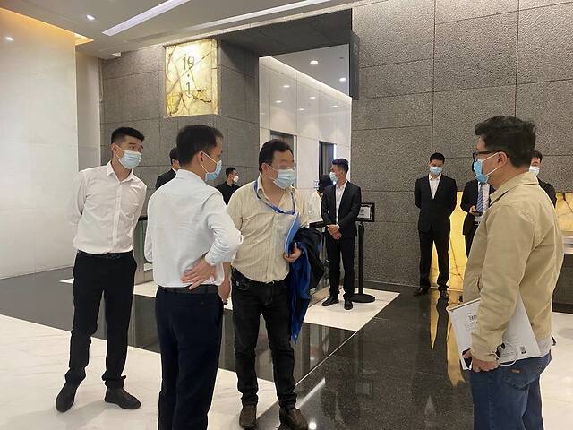 新潮能源股东大会现闹剧部分中小股东被拦门外遭实名举报存多处违法