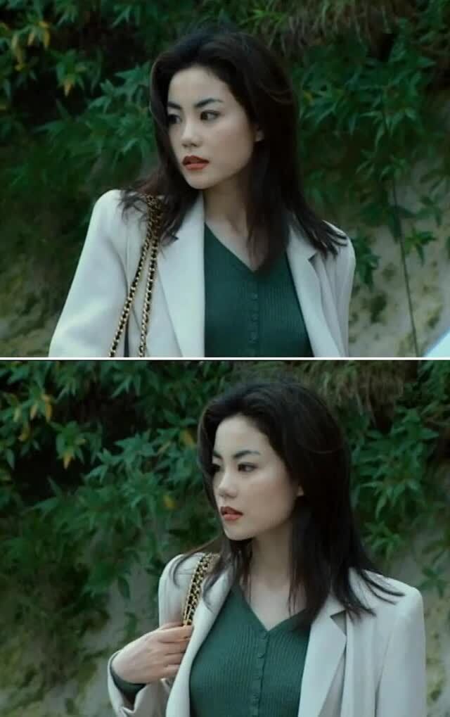 讲真的前浪之一的王菲时尚也一直都走在前面啊