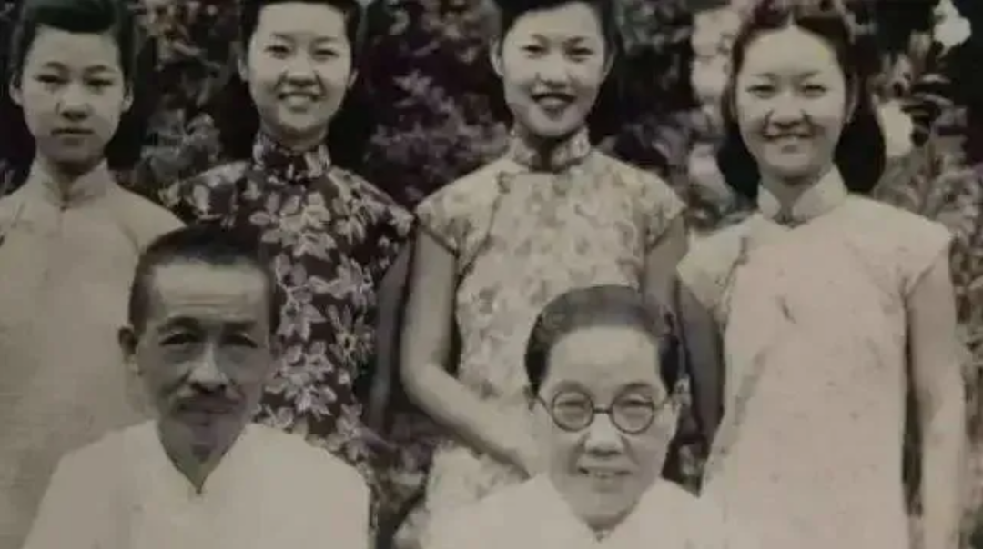 100岁的“中餐女王”，曾用半个世纪改变了美国