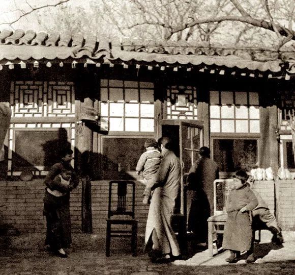 外国人拍摄的40年代北平罕见老照片:没想到解放前的北京是这样子 外国人拍摄的40年代北平罕见老照片:没想到解放前的北京是这样子