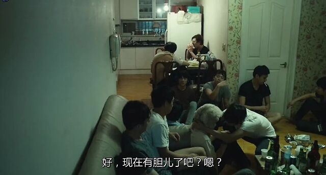 "n号房"掉下热搜,但戴头套的男人还在