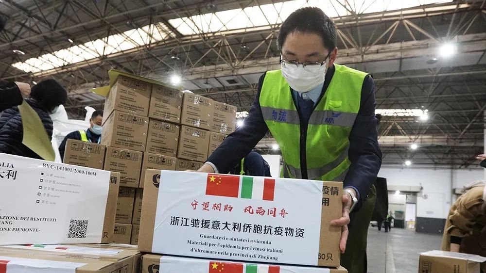 疫情“震中”由亚洲移至欧美疫苗研发正与生命竞速