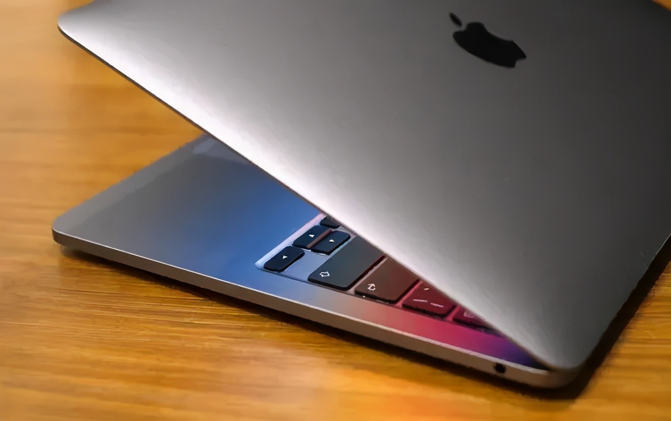 13和13pro的区别,13和13pro的图片 macbook pro评测:"半岁"m1 吊打老前辈
