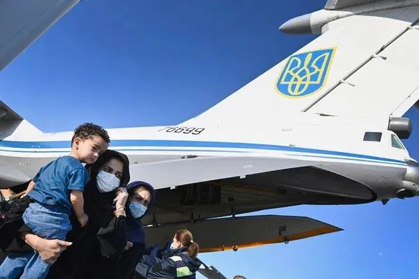 阿富汗撤侨进行时日本自卫队带着武器前往乌克兰外交部否认飞机被劫持