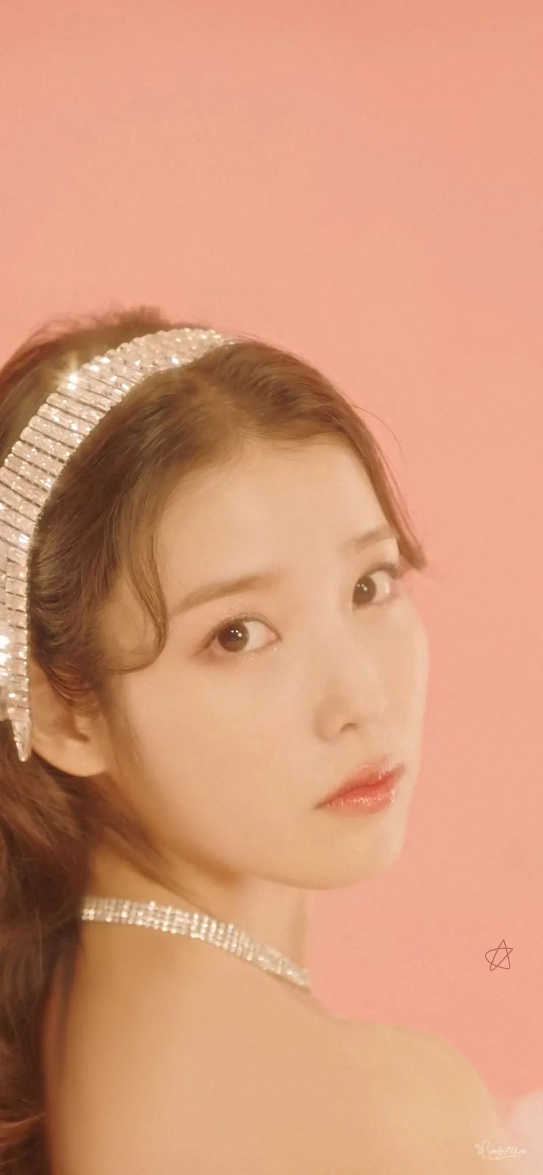 iu李知恩姐姐也太美了吧