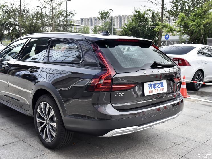 沃尔沃(进口) 沃尔沃v90 2021款 cross country b5 awd 智远版