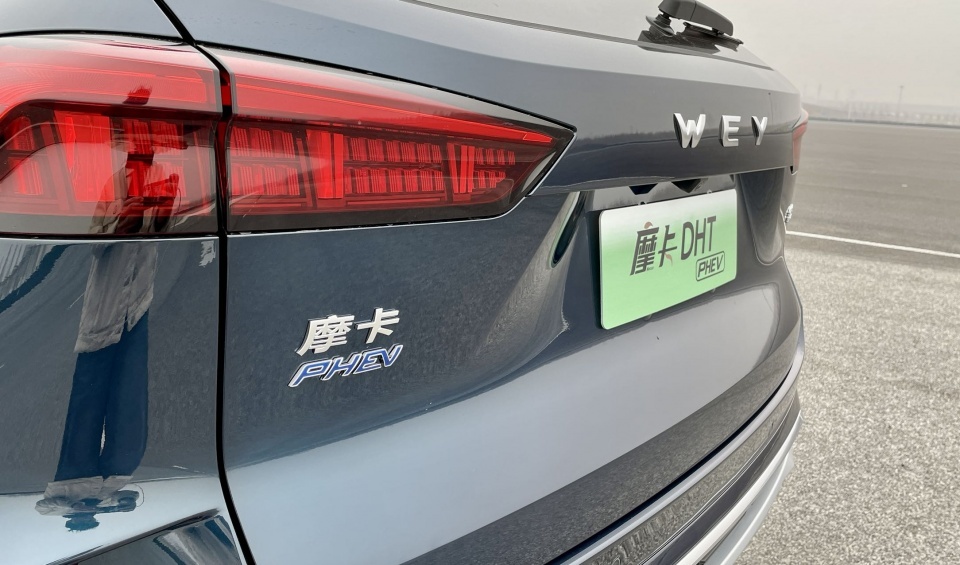 魏牌摩卡dht-phev,彻底解决里程焦虑痛点?_凤凰网汽车_凤凰网