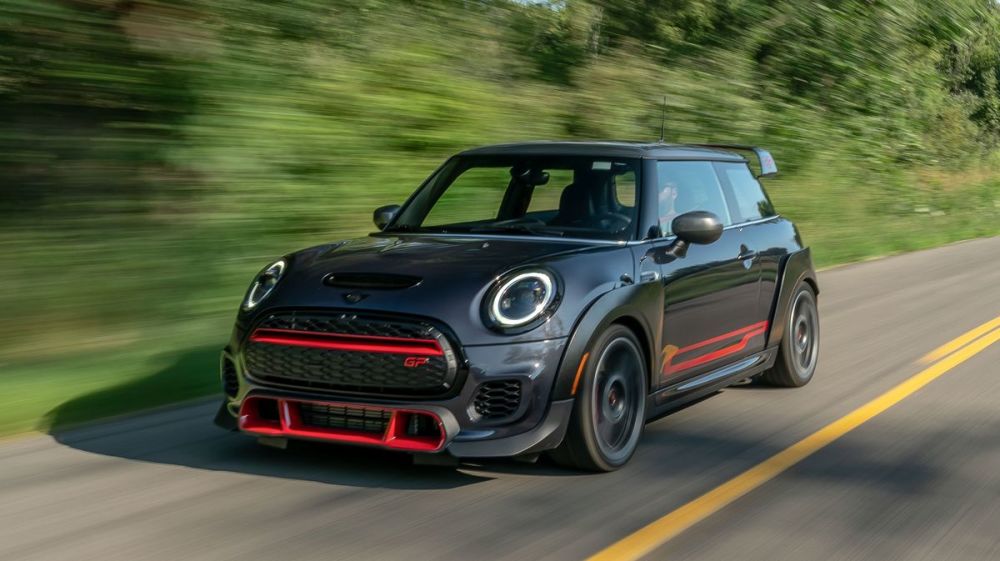 评测mini cooper jcw:精致小车的运动感__凤凰网