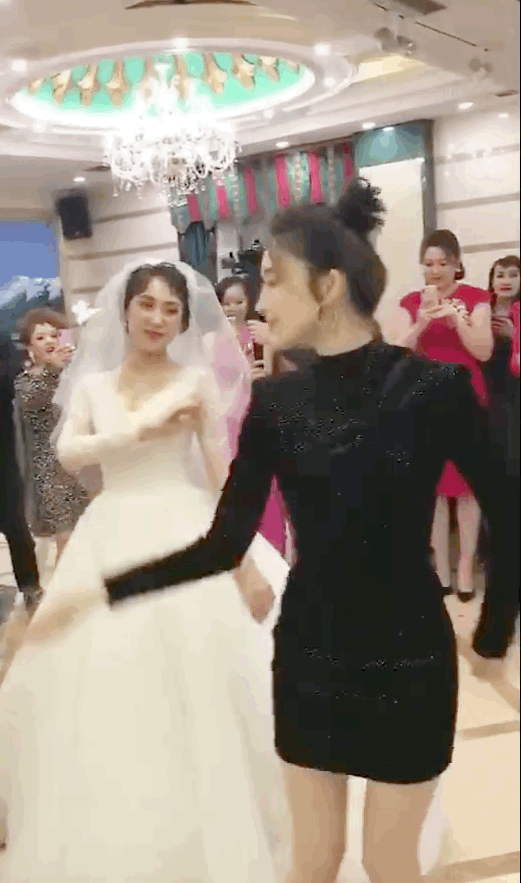 新疆婚礼的精华 用两个字就可以全部概括