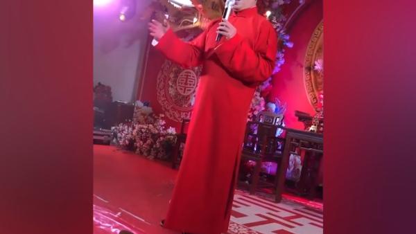 "内衣不合身拒迎亲"女方:已办下离婚证