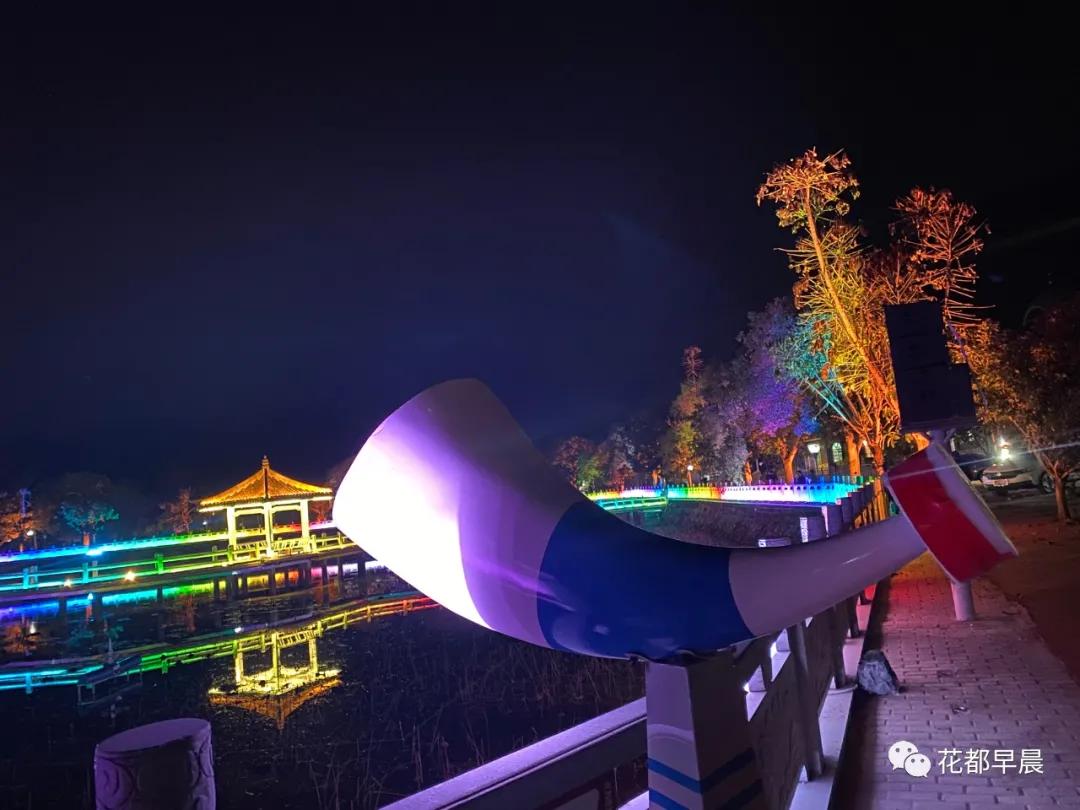 花都首个360°全息沉浸式灯光,开启红山村神秘梦幻的科技新空间!