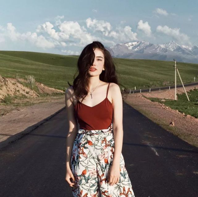 清纯可人的玉兰油女孩如今嫁做人妇生活美满