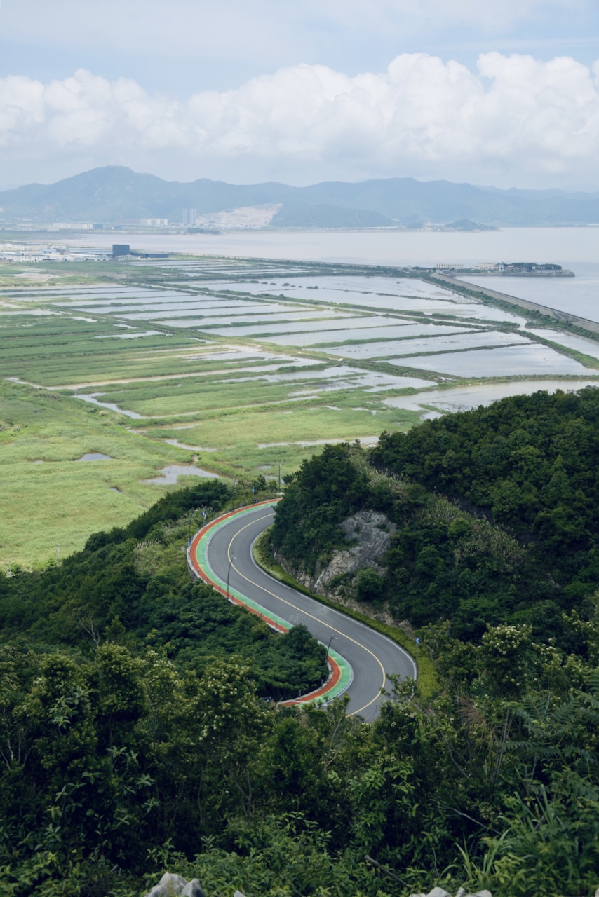 我国有座长寿岛,人均寿命超95岁,不通电不缺水,富豪买下要开发