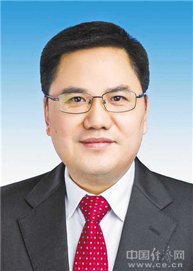 原任沙坪坝区委书记的是江涛,1962年出生,曾任大足区委书记,重庆市