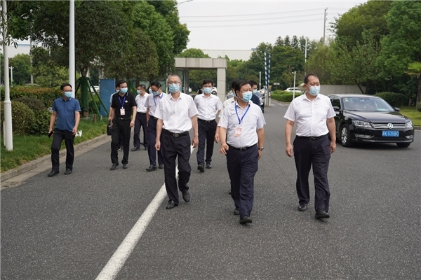 扬州市委常委,政法委书记,邗江区委书记张耀武莅临丰尚调研指导