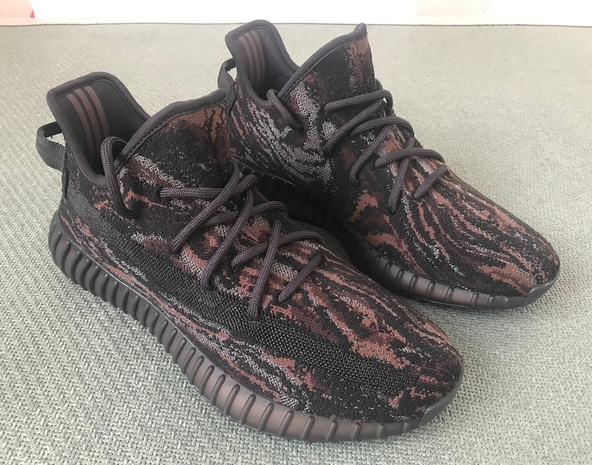 全新yeezy 350 v2 "mx rock" 实物图曝光