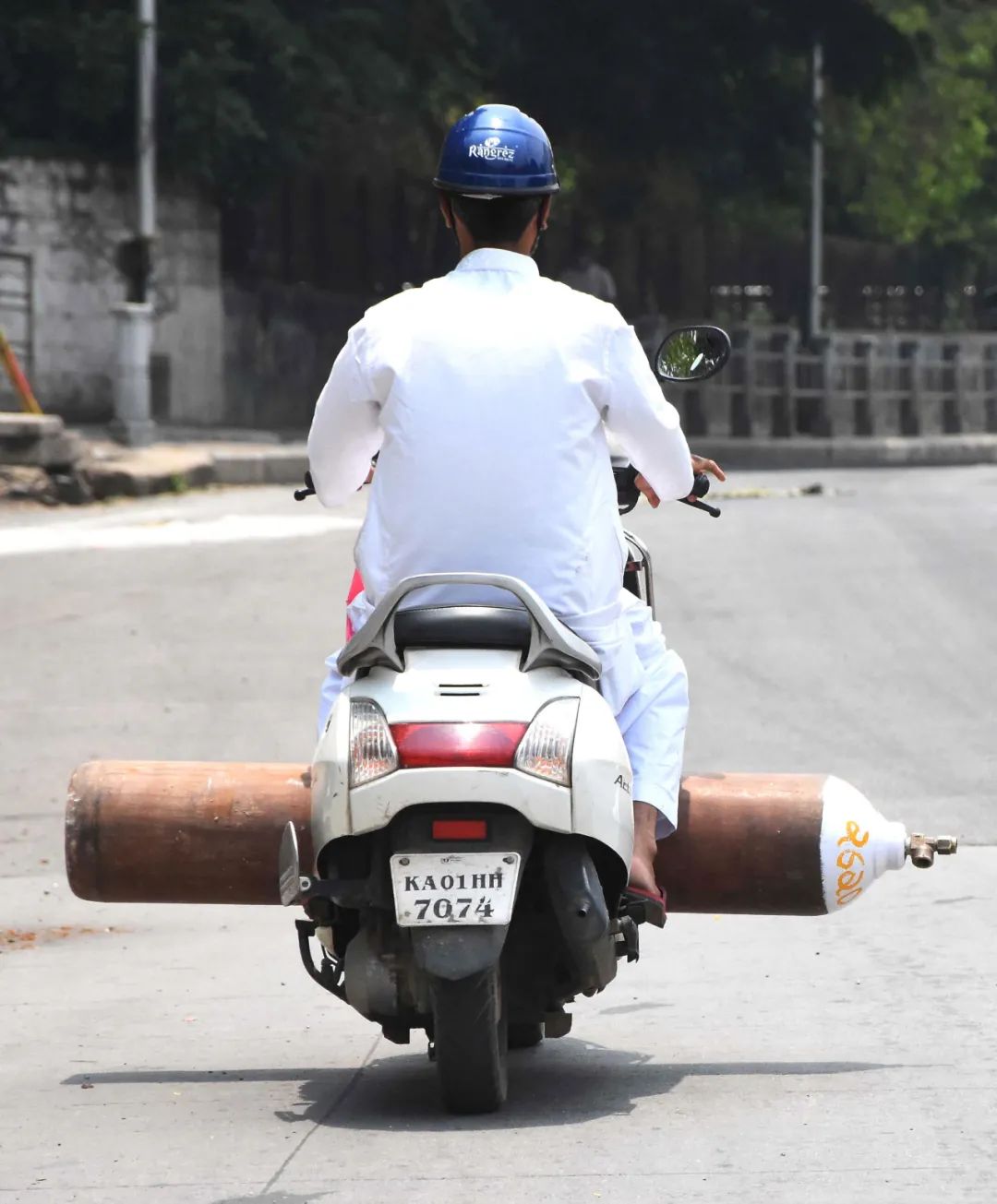 浙江金华新增印度籍无症状感染者1例,曾乘火车到杭州!印度700万人庆祝大壶节,印媒(最新发布)