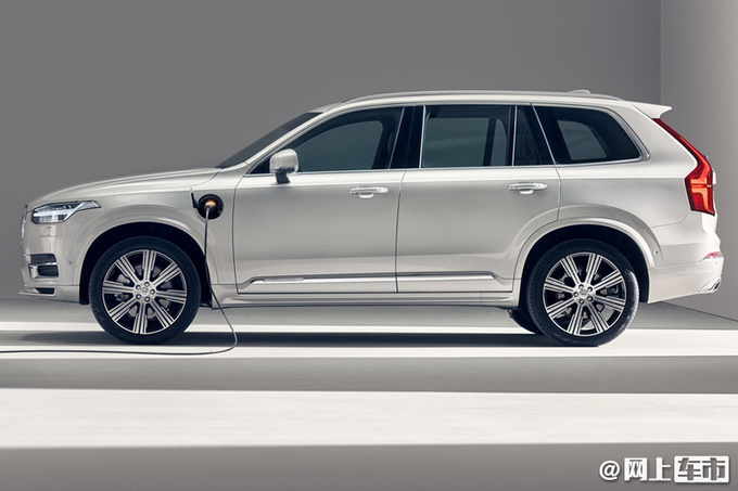 沃尔沃新款xc90上市,63.89万起售!全系混动,最低油耗低至2.2l