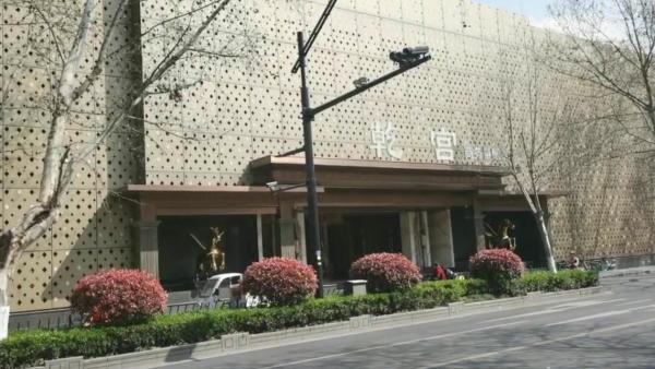 探访南京深夜被查的老牌娱乐会所乾宫已关门停业