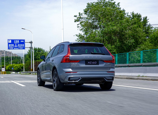 沃尔沃xc60最新价格,沃尔沃xc60详细报价 配置有所升级试驾体验2022款沃尔沃xc60