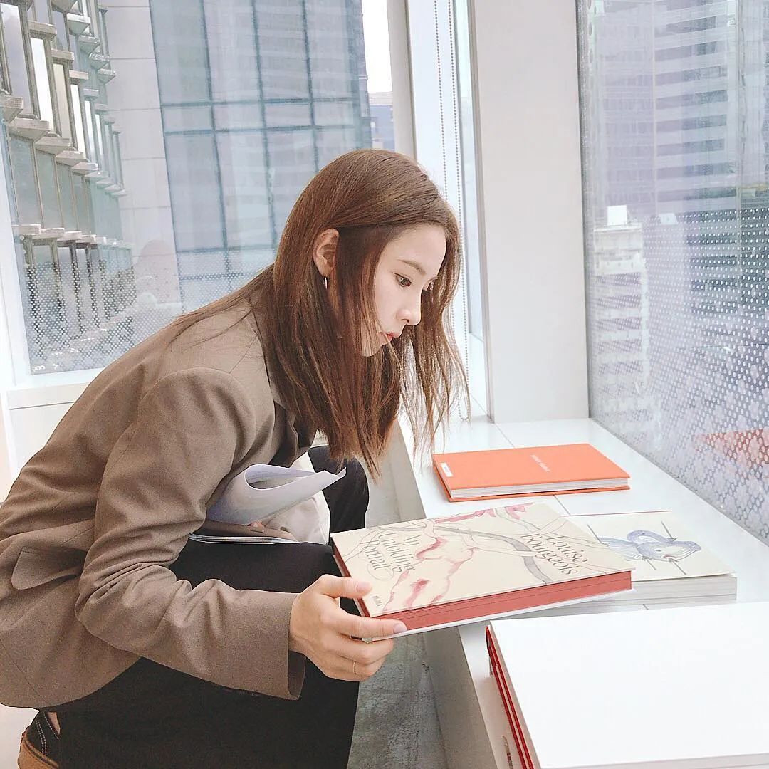 31岁清纯性感派鼻祖摆脱收视毒药圈粉无数网友今年第一份心动来了