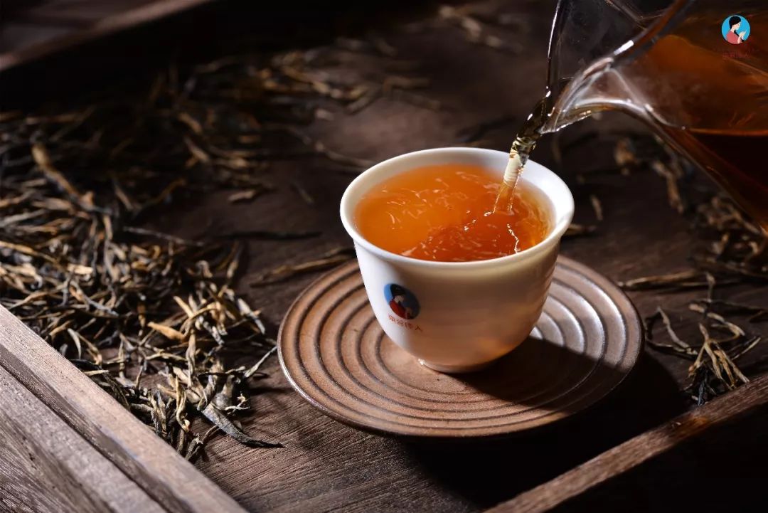 ▼凤庆滇红《豆蔻》 川红工夫红茶诞生于20世纪50年代,主要产于四川省