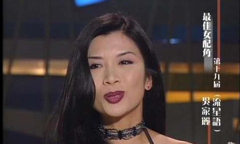 香港第一性感美女,曾拒绝成龙追求,恋爱8年男友意外猝死
